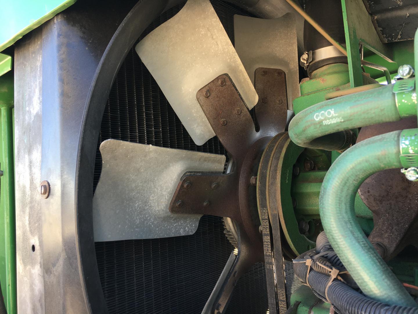 ./imagenes/INVOICE/2019/16909/TRACTOR AGRICOLA JOHN DEERE 4760 (30).JPG